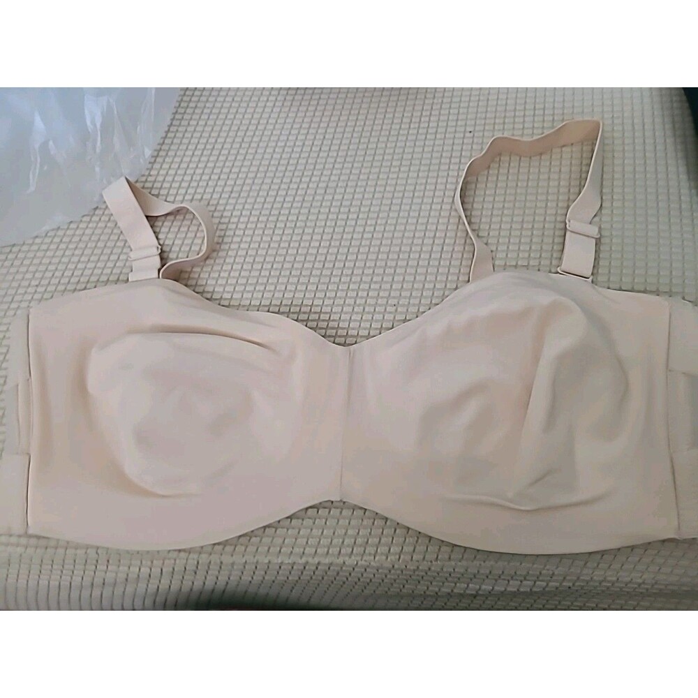ASHLEY STEWART BUTTERFLY FULL COVERAGE BLACK LACE TRIM BRA IN SIZE 46d